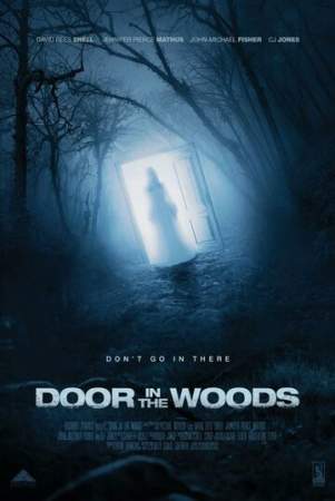 Дверь в лесу онлайн